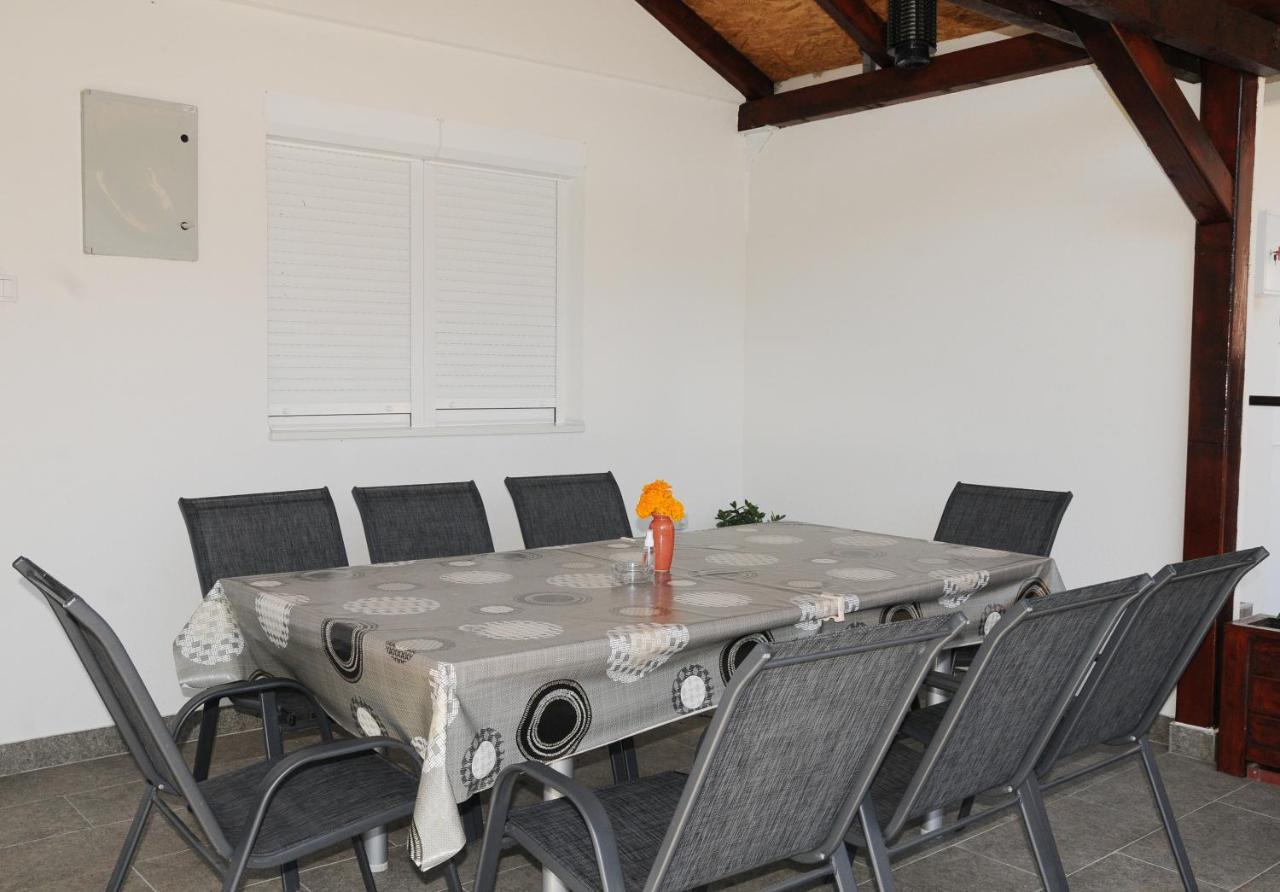 Favorit Apartments Čačak Esterno foto