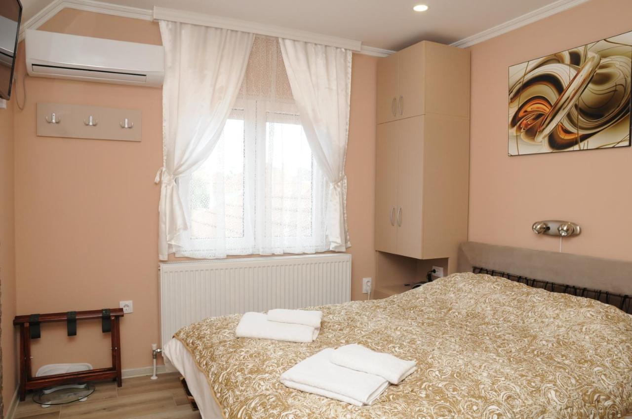 Favorit Apartments Čačak Esterno foto